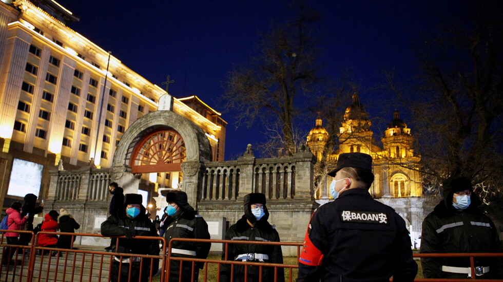 عقاب علني في الصين لعدد من منتهكي قواعد الاحتراز من الإصابة بكورونا