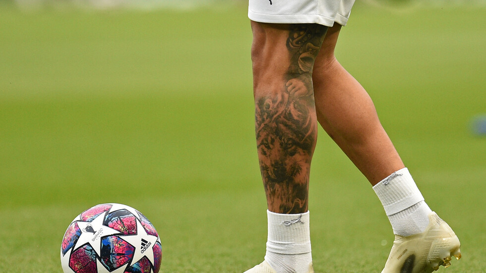 الصين تحظر رسم وشم جديد على لاعبي المنتخب لكرة القدم