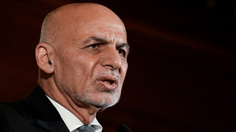 أشرف غني يكشف "خطأه الوحيد" وعما دار في اللحظات الأخيرة قبل فراره من أفغانستان