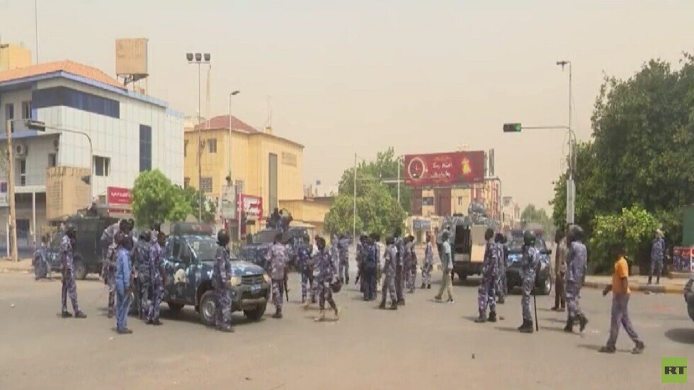 الخرطوم: أربعة قتلى في صفوف المتظاهرين