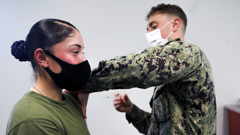 قوات المارينز الأمريكية تسرّح 206 أفراد رفضوا تطعيمهم ضد كورونا