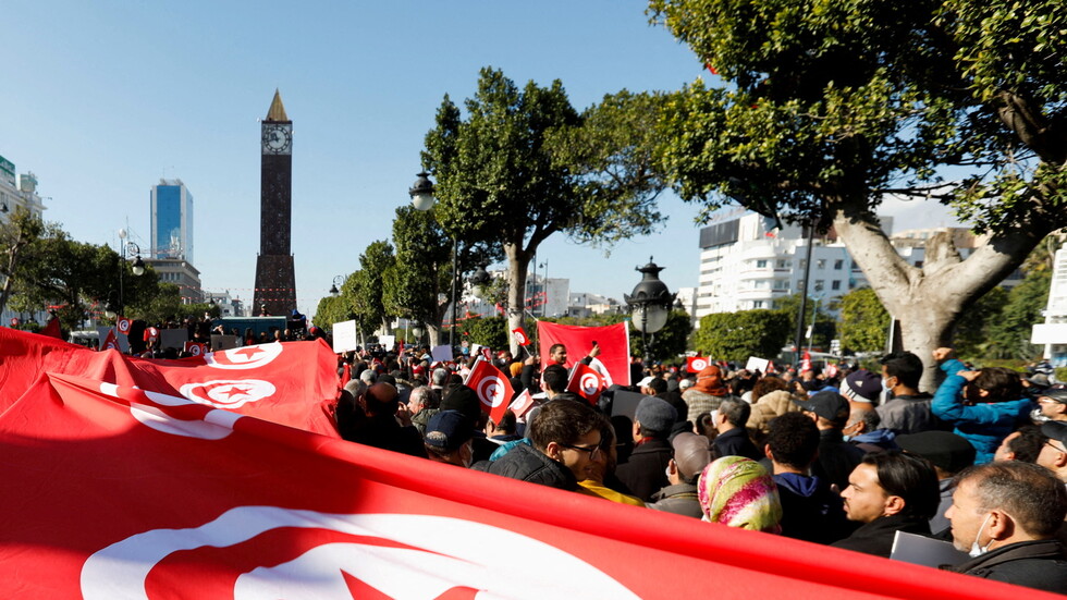 تونس.. وضع نائب رئيس حركة النهضة قيد الإقامة الجبرية