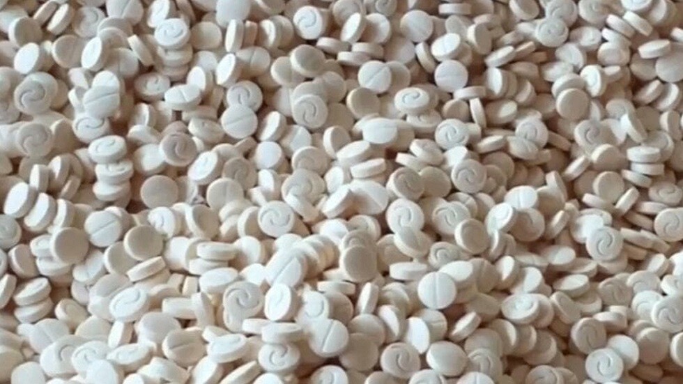 "المنار": الكبتاغون المضبوط في دبي وبيروت تم شحنه لمصلحة شركتين مقرهما في طرابلس