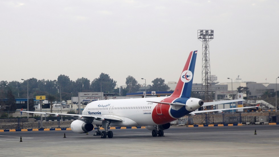 الخطوط الجوية اليمنية تغير مسار رحلاتها اضطراريا ومطار عدن يوضح