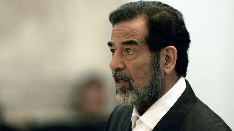 لماذا تم إعدام صدام حسين بهذه السرعة وما علاقة جورج بوش بالموضوع؟ محامي الرئيس العراقي يكشف