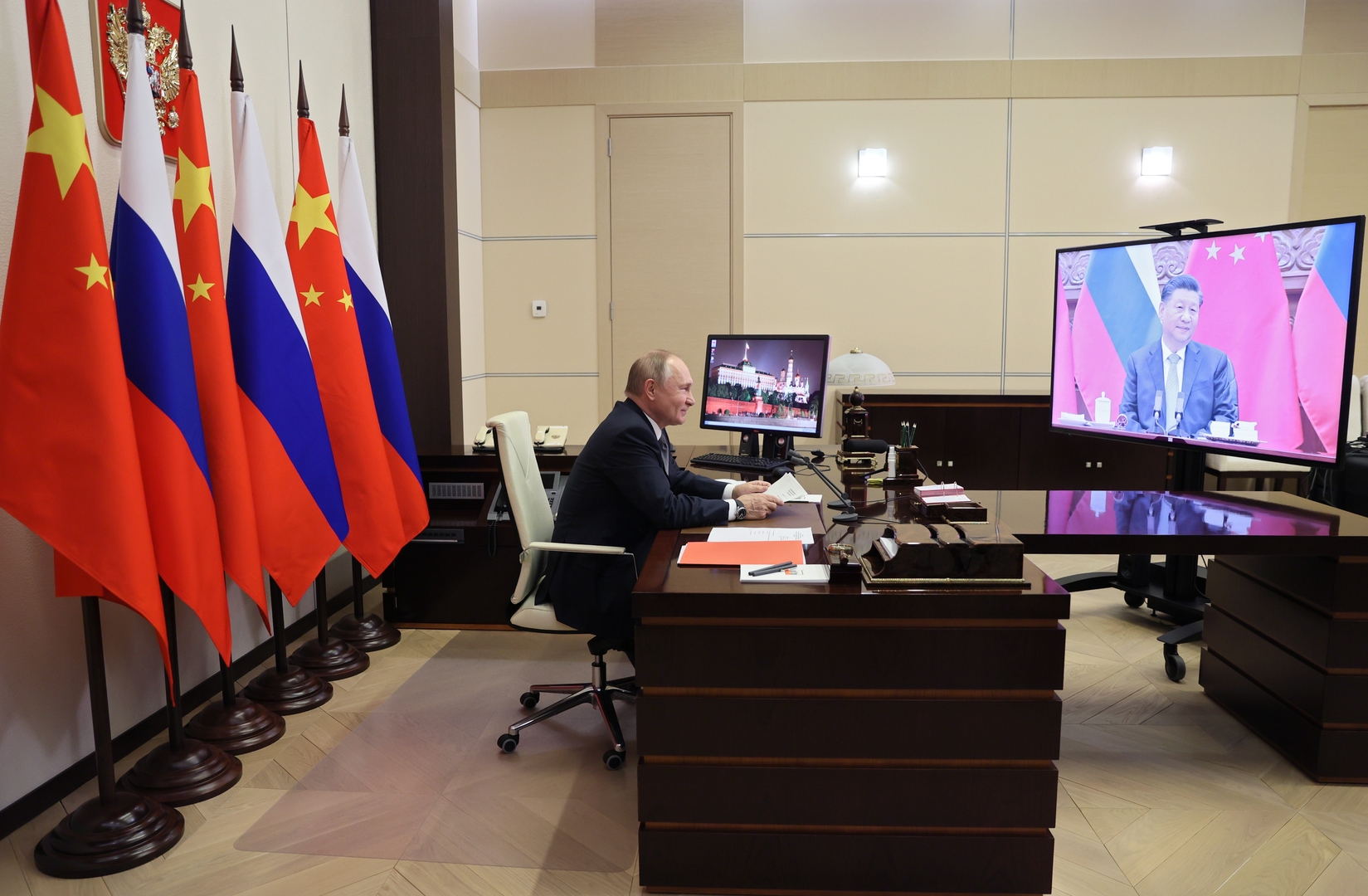 بكين تدعم مبادرة موسكو بتقديم ضمانات أمن لها من قبل حلف الناتو