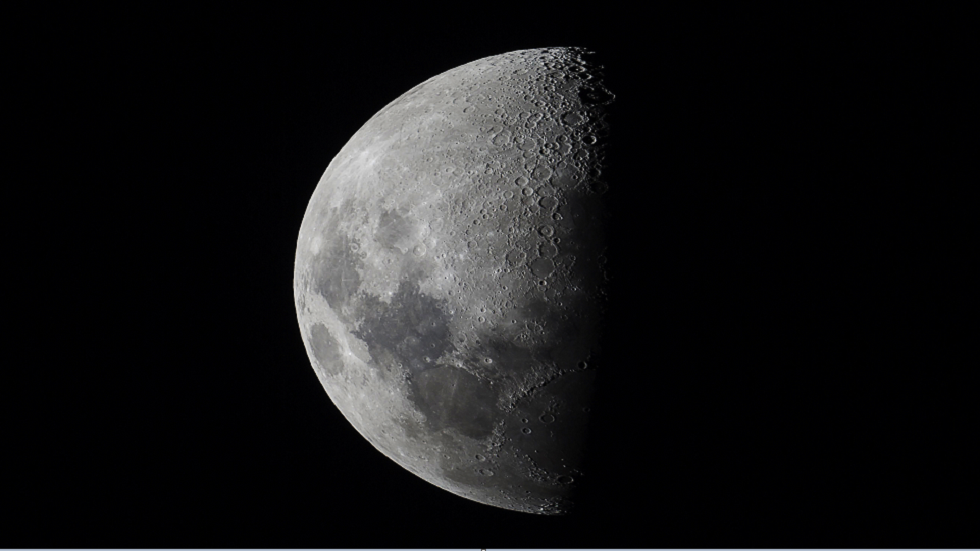 عينة قمرية جلبتها مهمة أبولو 17 إلى الأرض يوضّح تحليلها كيفية تطور القمر