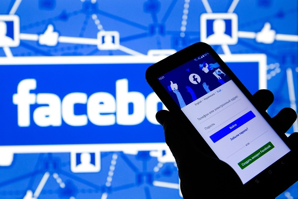 فيسبوك تدفع غرامة 17 مليون روبل لرفضها إزالة محتوى محظور