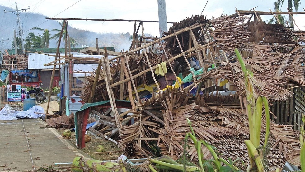 حصيلة ضحايا إعصار الفلبين تتجاوز الـ100 قتيل