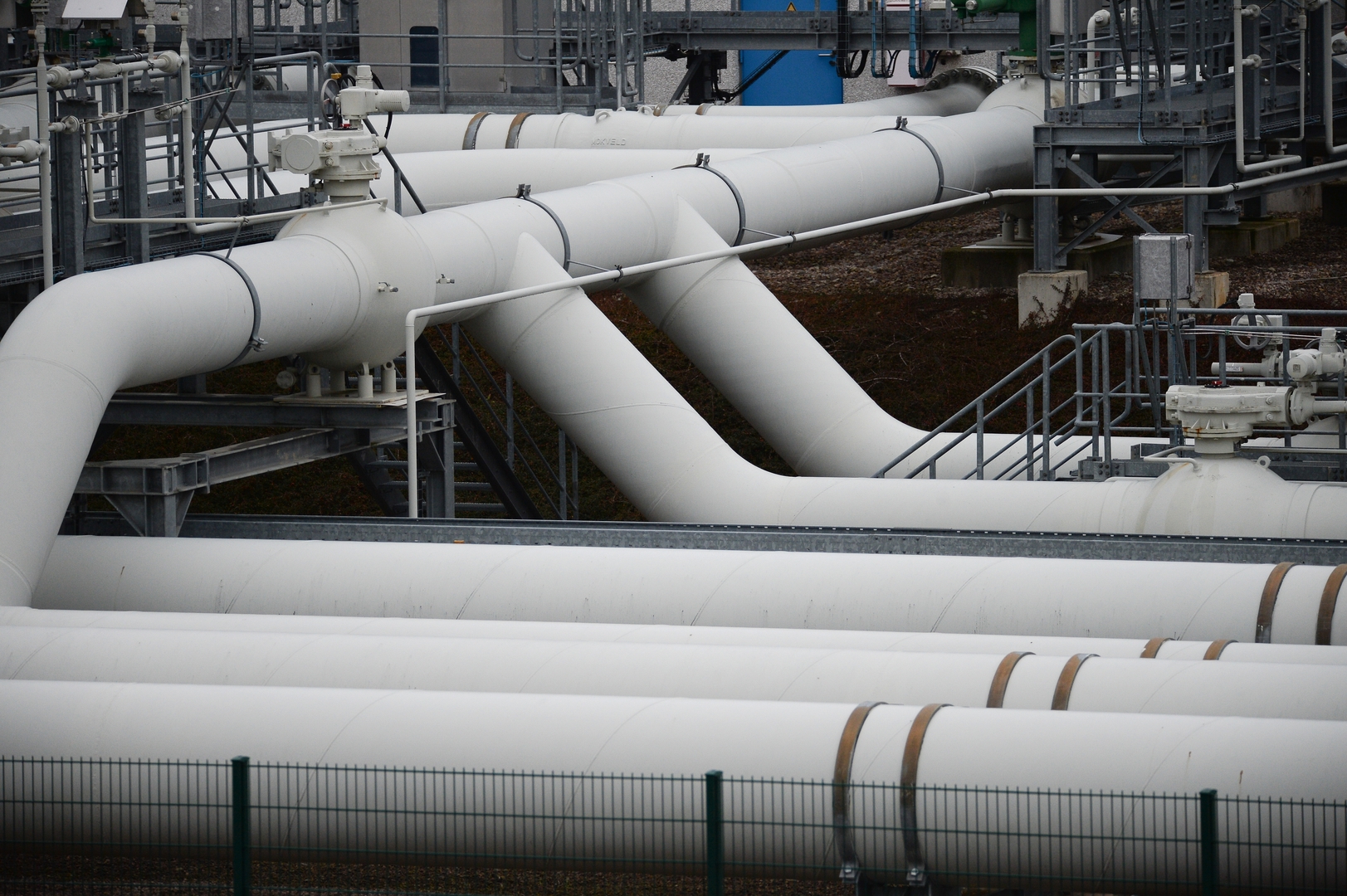 الكرملين يعلق على مسألة تراجع إمدادات الغاز الروسي إلى أوروبا عبر 