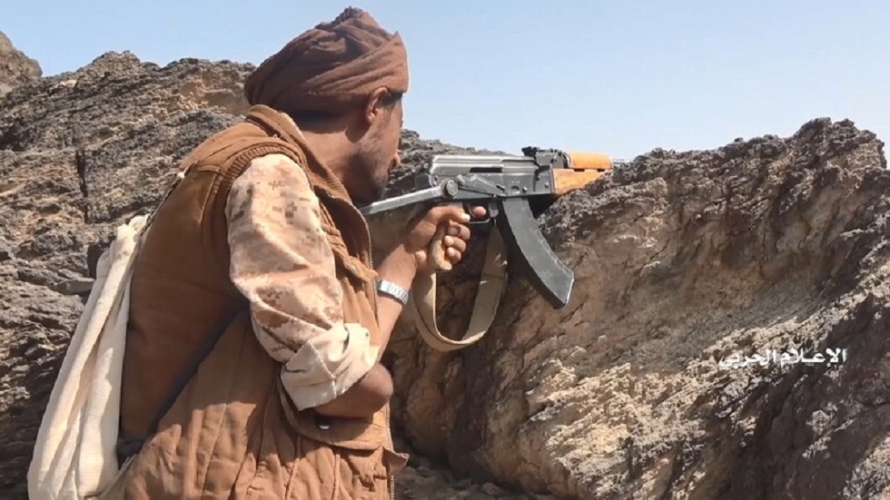 الحوثيون يعلنون أن التحالف العربي استهدف سجنا يضم 3000 أسير