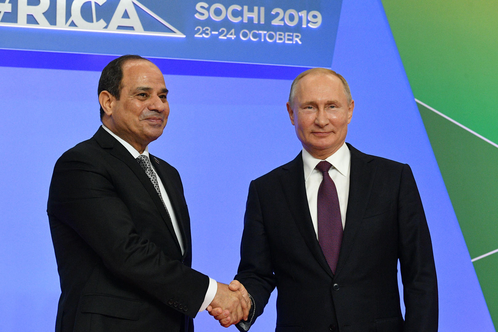 الرئاسة المصرية: السيسي وبوتين يتوافقان على أهمية تكثيف الجهود حول ليبيا