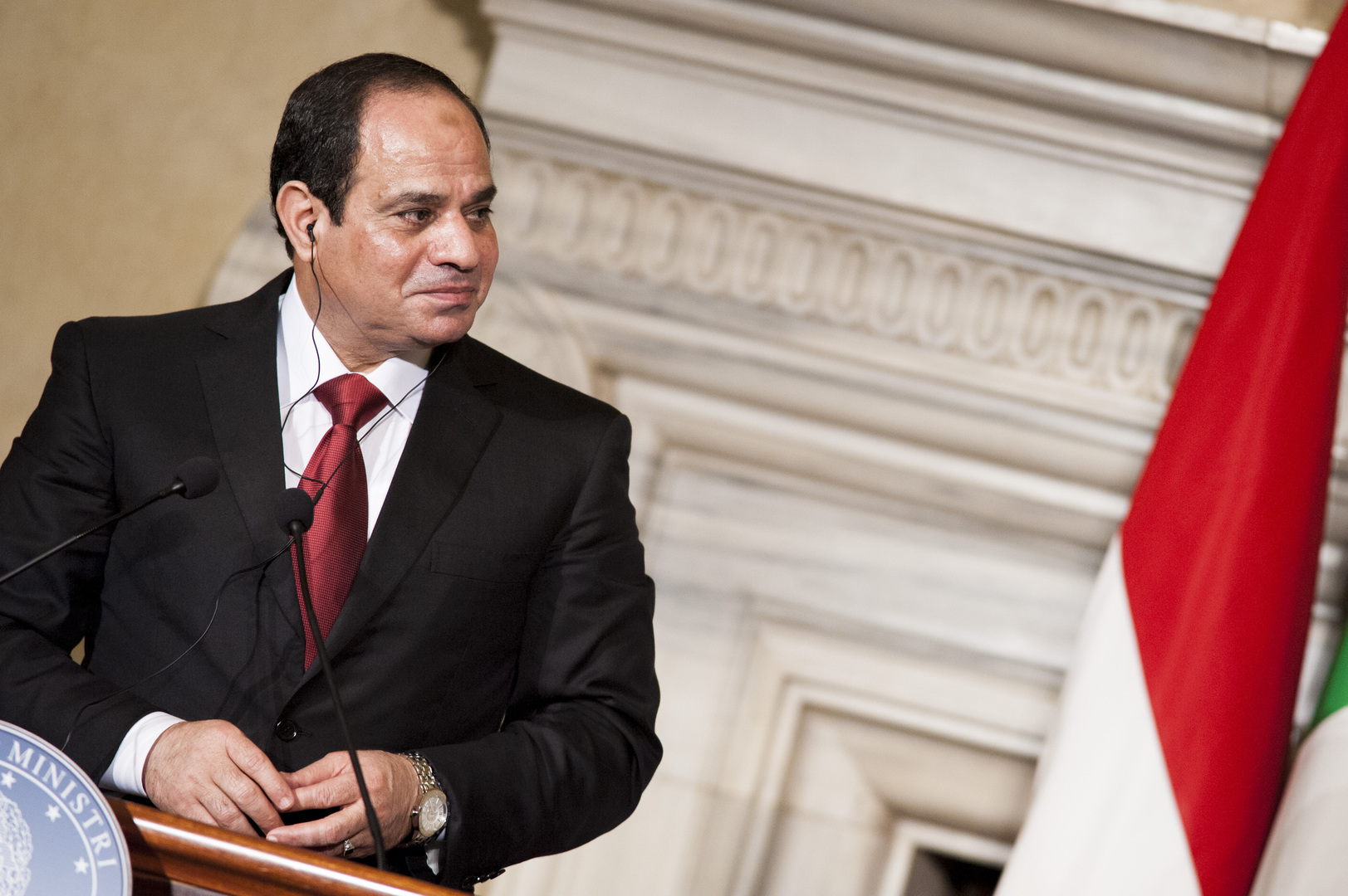 مصر تنشئ 3 محطات ضخمة بـ6 مليارات يورو