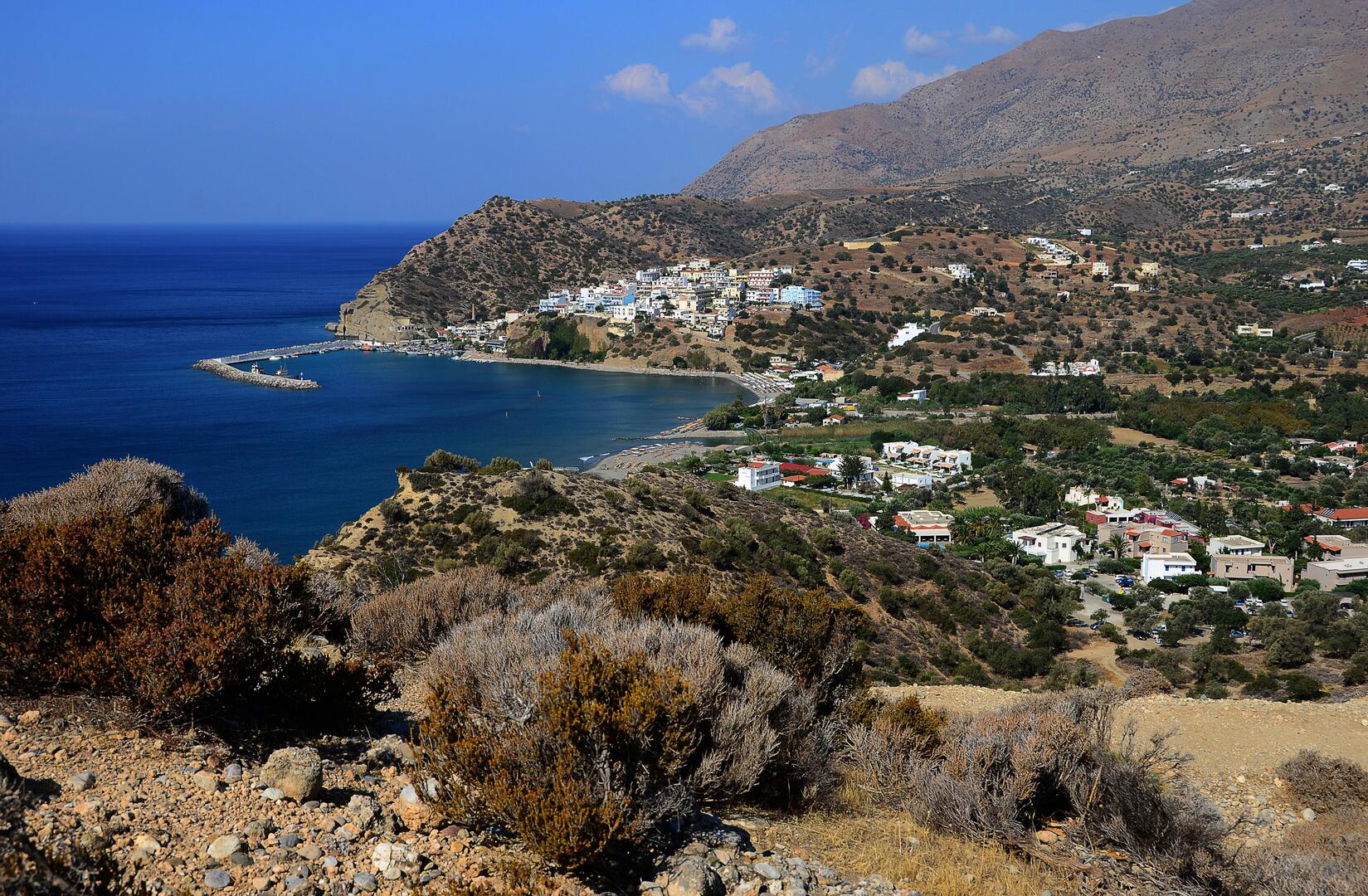 زلزال بقوة 5.6 درجة بالقرب من سواحل اليونان