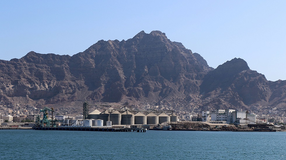 اليمن.. وصول الدفعة السادسة من منحة المشتقات النفطية السعودية للكهرباء إلى عدن