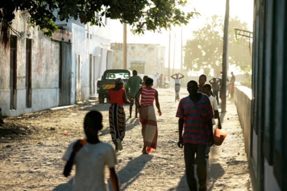 موزمبيق.. الهجمات الإرهابية تشعل موجة نزوح جديدة