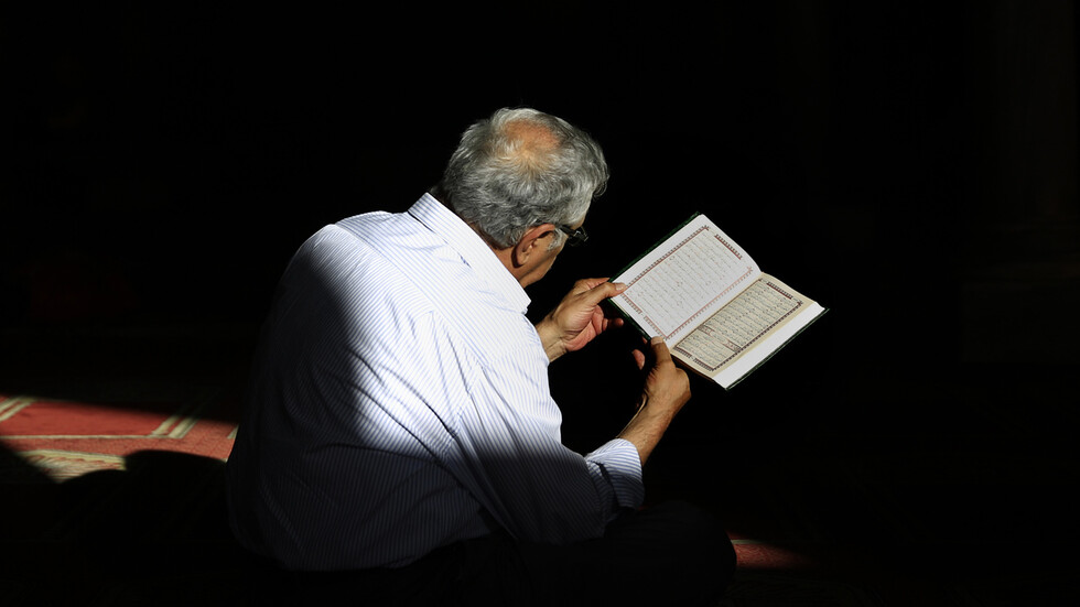  نقابة قراء القرآن في مصر: نحن بصدد تعديل قوانين لاقتصار القراءة على الأعضاء فقط