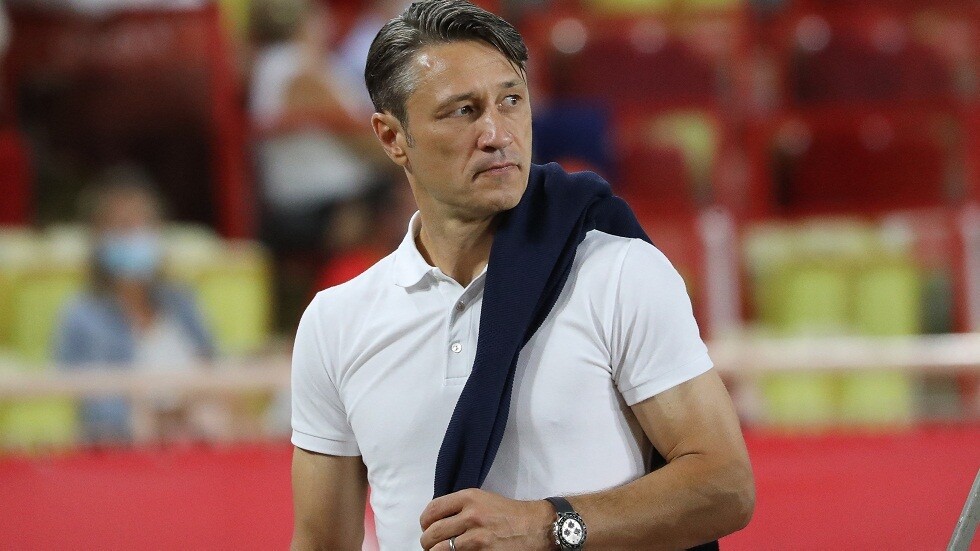 موناكو يعلن رسميا رحيل مدربه كوفاتش