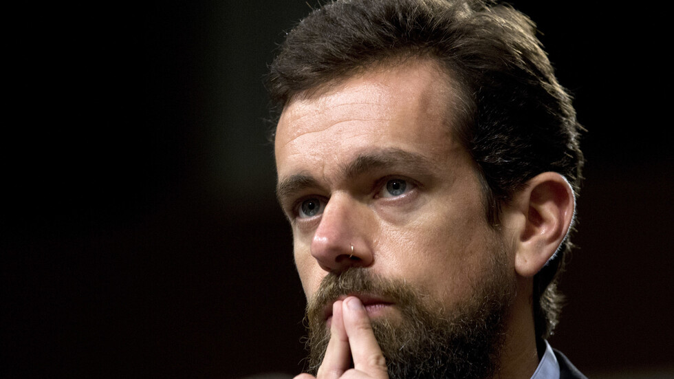 رجل أعمال يكشف عن عادتين وراء نجاح ملياردير شهير في عمله