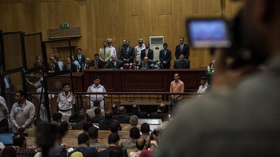 مصر.. الإعدام لـ 5 أشخاص بينهم سيدة ارتكبوا جريمة مروعة بحق طفلة