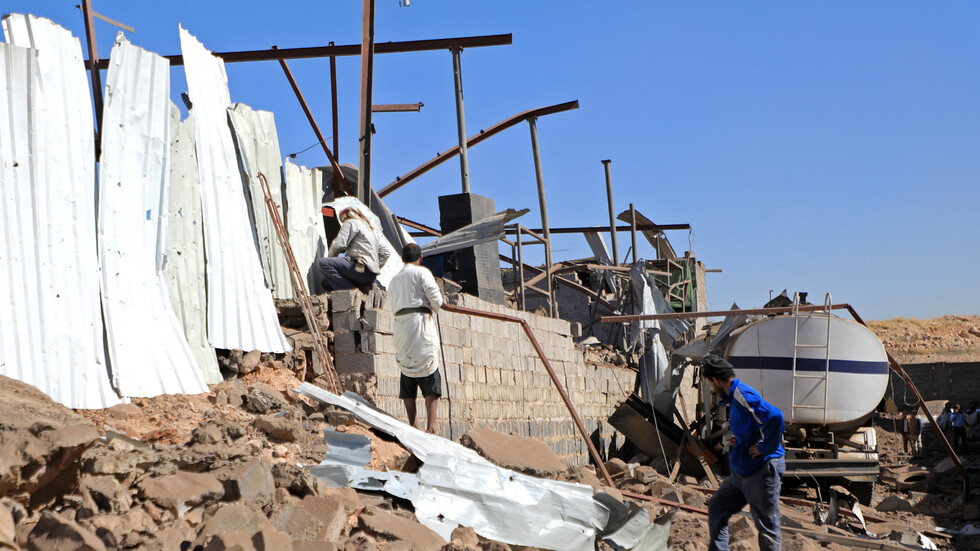 اليمن.. الحوثيون يعلنون مقتل 5 مدنيين بغارة للتحالف العربي في شبوة