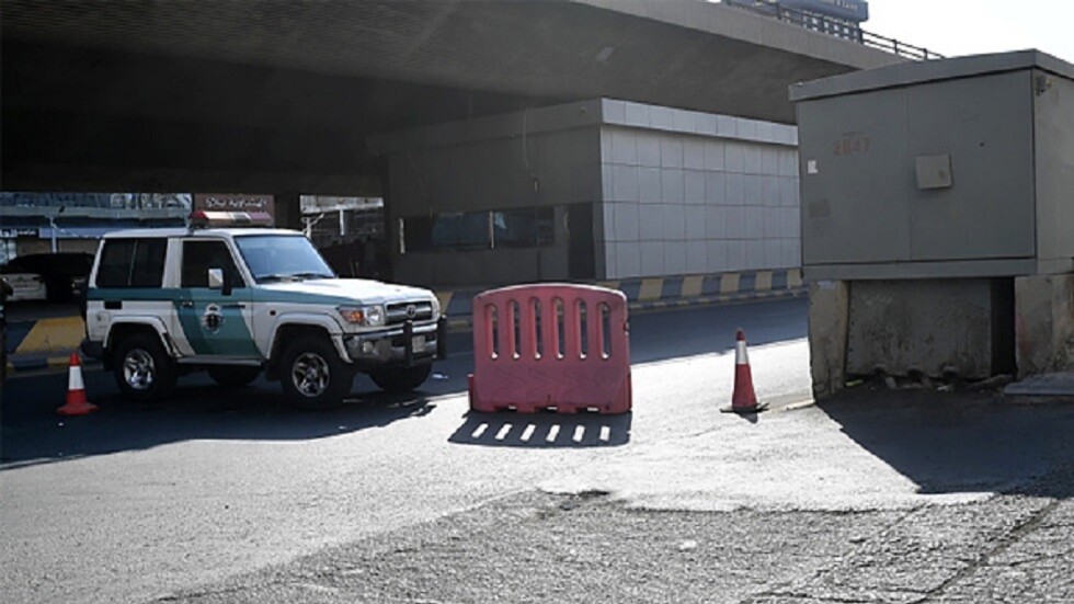 السعودية.. القبض على تاجر مخدرات بحوزته أكثر من 40 كغ من الحشيش