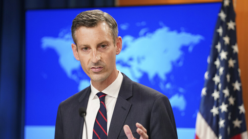 واشنطن تدين استيلاء الحوثيين على سفينة تحمل علم الإمارات وتطالب بالإفراج الفوري عنها