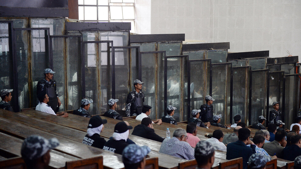 مصر.. الإسماعيلية تترقب صدور الحكم النهائي على السفاح اليوم.. هل أمامه فرصة للنجاة من حبل المشنقة؟