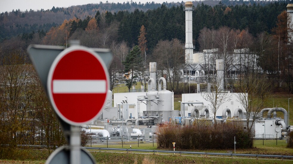 "بلومبرغ" تحذر من أزمة تهدد أوروبا