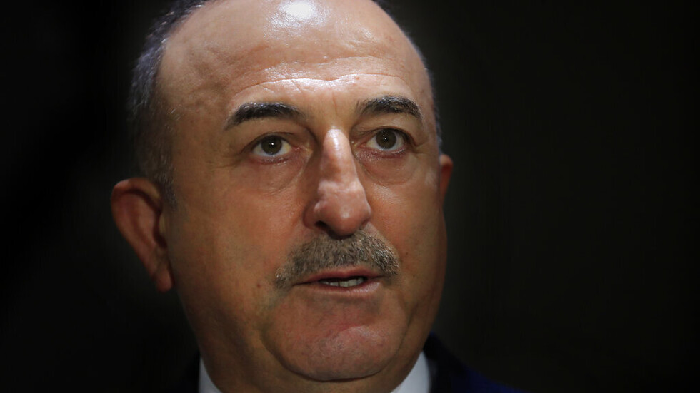 تشاووش أوغلو وستولتنبرغ يبحثان علاقات الناتو مع روسيا