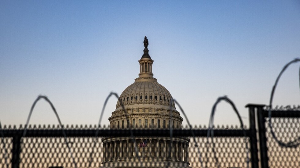 استطلاع: غالبية الأمريكيين يتوقعون تكرار اقتحام مبنى الكابيتول