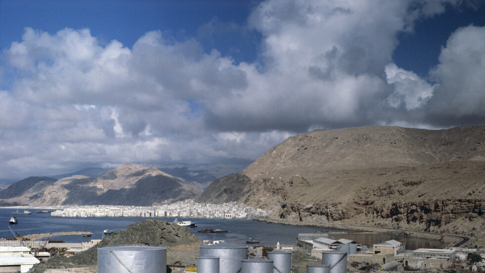 قطر تدين احتجاز سفينة إماراتية قبالة السواحل اليمنية