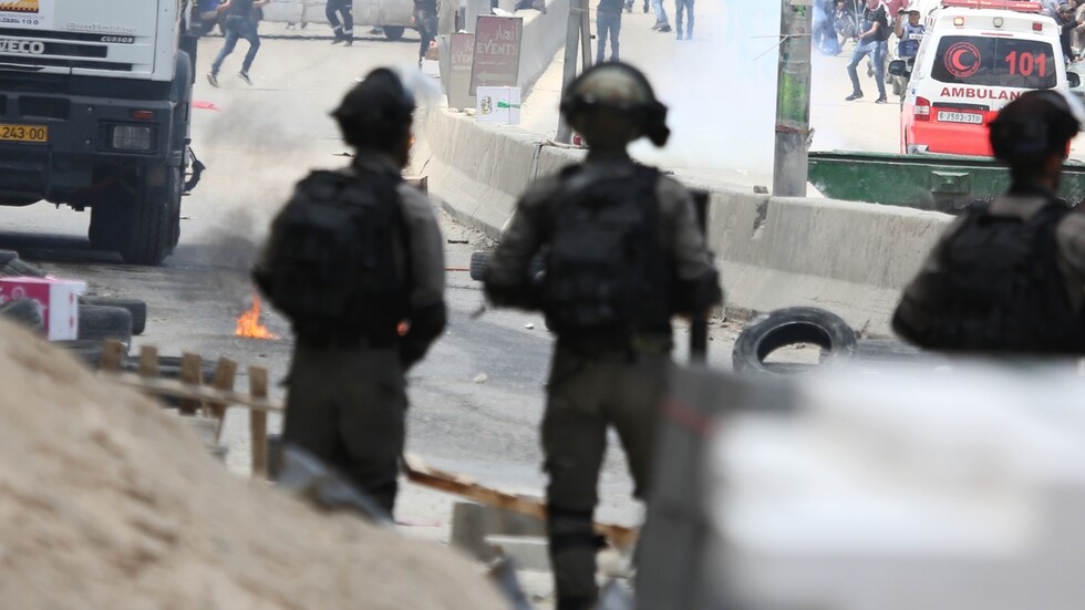 مقتل عامل فلسطيني دهسه مستوطن