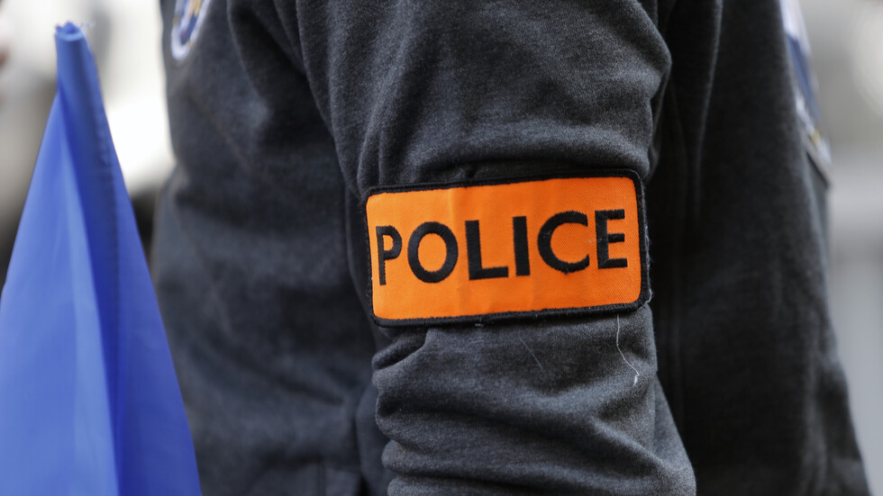 القضاء الفرنسي يصدر أحكامه بحق عناصر شرطة مدانين بممارسة العنف والعنصرية تجاه عامل مصري