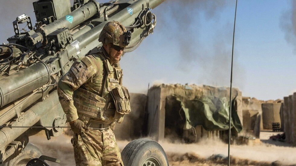 نشطاء: رتل عسكري للتحالف الدولي يصل حقل العمر النفطي بريف دير الزور