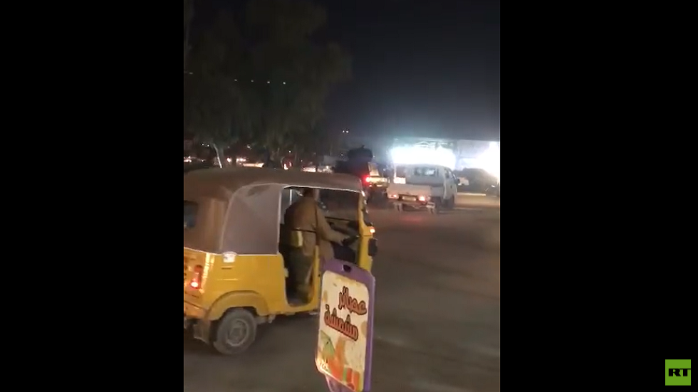 العراق.. انتشار مفاجئ لجناح الصدر المسلح في بغداد (فيديو)