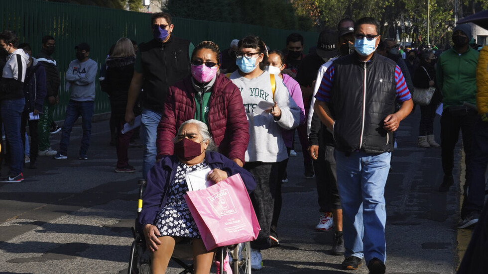 المكسيك تسجل عددا قياسيا للإصابات اليومية بكورونا