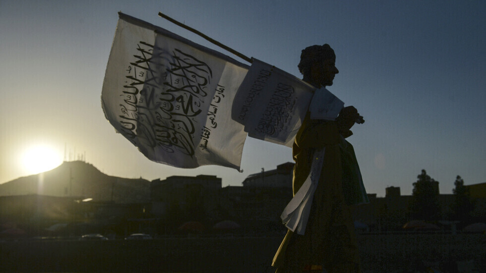 سفير أفغانستان في الصين يستقيل لعدم تلقيه راتبه منذ 6 أشهر