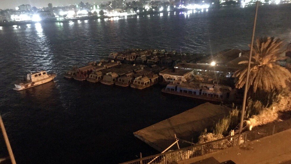 بينهم أطفال.. 8 قتلى على الأقل في حادث غرق سيارة في نهر النيل