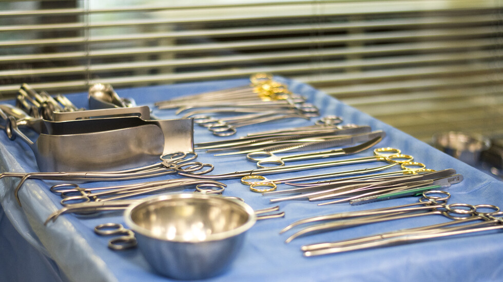 فريق جراحي يكتشف مفاجأة بحجم 