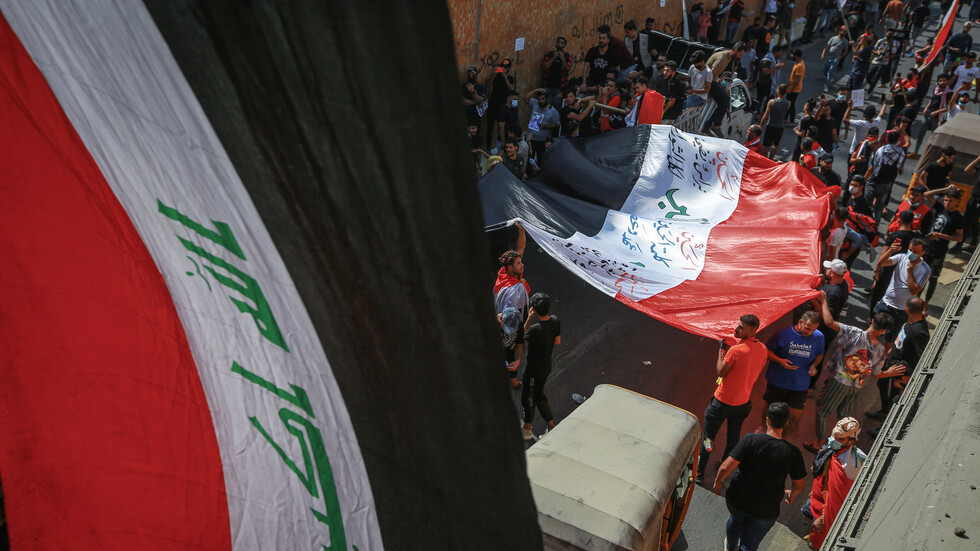 العراق.. شاب يقتل عائلته بسبب خلافات معها