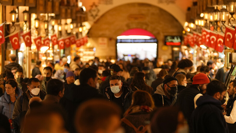 تركيا تسجل حصيلة قياسية للإصابات بكورونا
