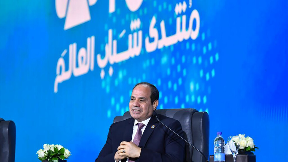 السيسي منتقدا تعاطي الاتحاد الأوروبي مع أزمة الهجرة: نحن لا نحتجز المهاجرين في مخيمات