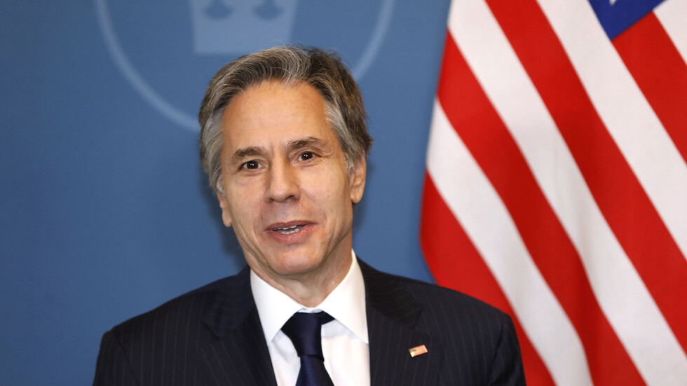 وزيرا خارجية الولايات المتحدة وأوكرانيا يبحثان 