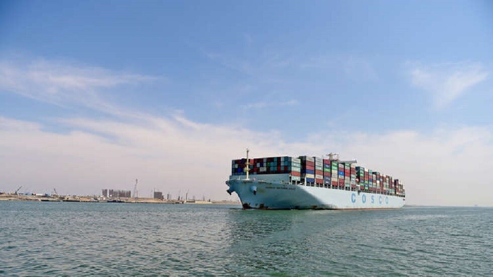 قناة السويس تستهدف حصة 15% من تجارة الطاقة العالمية في 2040