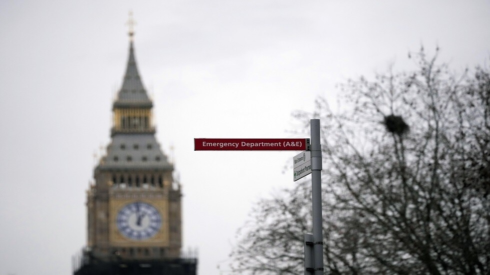 بريطانيا.. العثور على مفاجأة "غير متوقعة" في أذن مريض