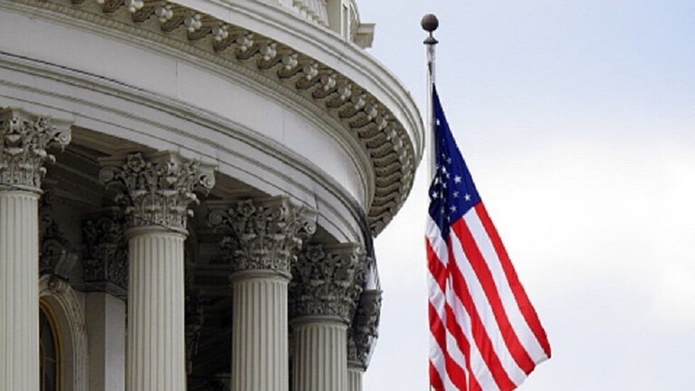 طالبت بمقابلتها.. القبض على سيدة حضرت إلى الكونغرس وتحمل أسلحة غير مرخصة