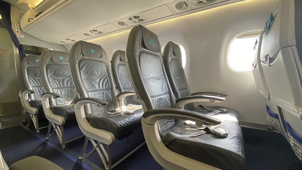 حيلة بارعة للحصول مجانا على مقعد بالدرجة الأولى