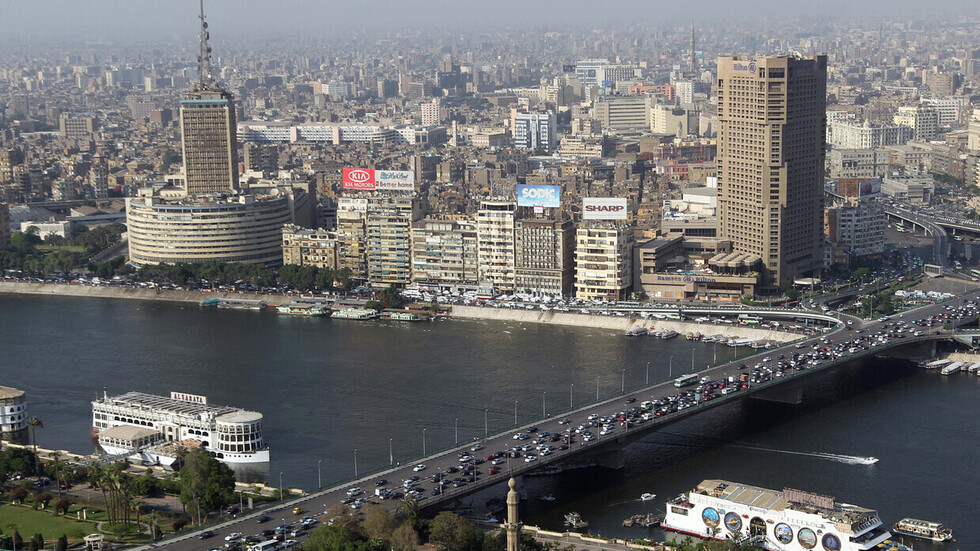 مصر.. بلاغ يتهم تشكيلا عصابيا بابتزاز المشايخ للاستيلاء على أموالهم