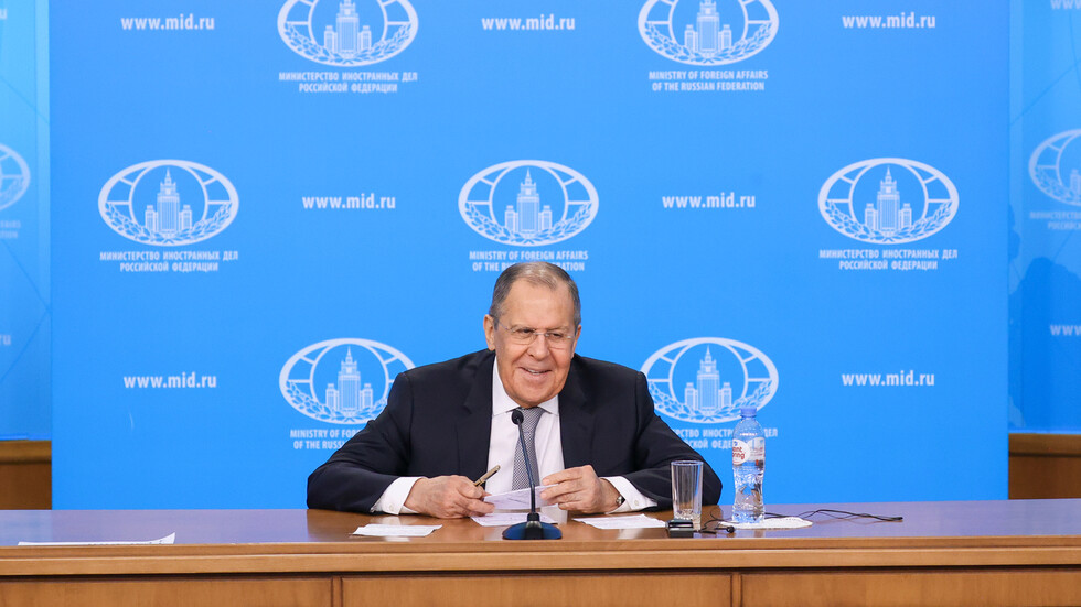 لافروف: على الأكراد إطلاق حوار جاد مع دمشق وليس الأمريكيون من يحدد مصير سوريا